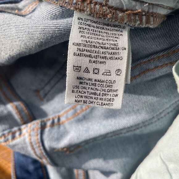 NWT Free People Raw Hem Distressed Jeans Size 2 - Picture 13 of 16